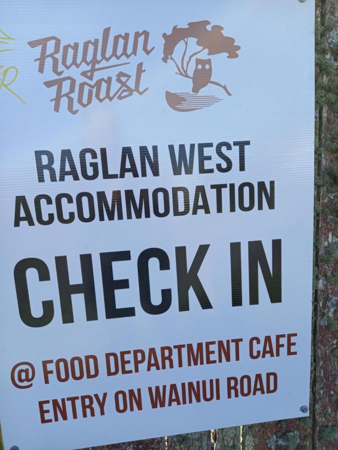 Raglan West Accommodation Units 外观 照片